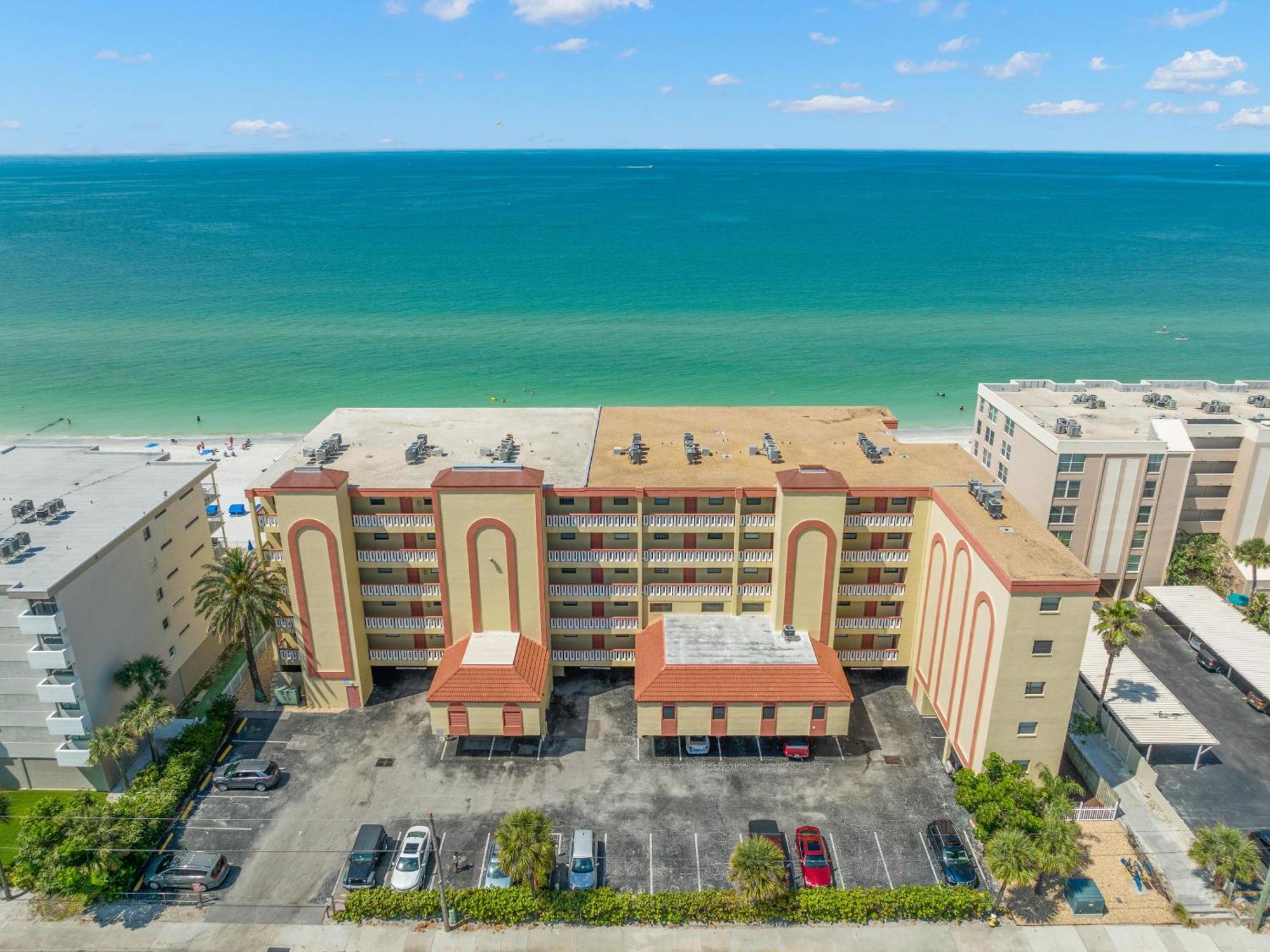 Las Brisas 306 St. Pete Beach Exterior foto